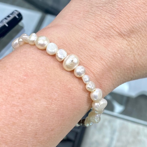 Freshwater Pearl Bracelet with 925 Sterling Silver Beads - Picture 7 of 8